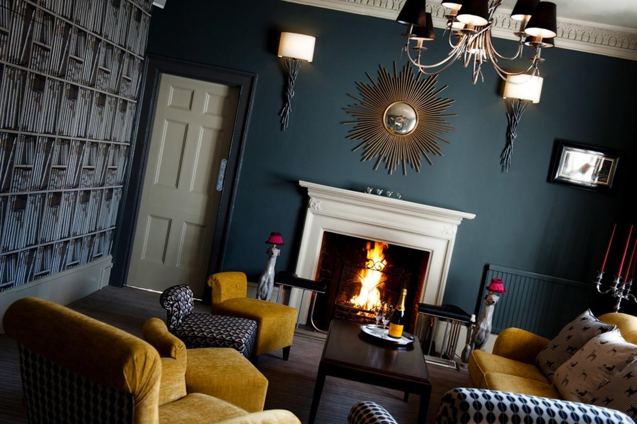 Worldhotels Distinctive Woughton House Hotel Milton Keynes Kültér fotó