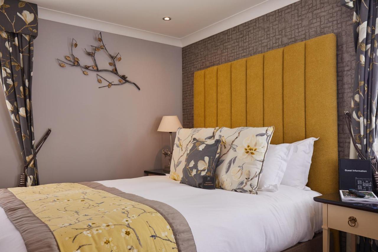 Worldhotels Distinctive Woughton House Hotel Milton Keynes Kültér fotó